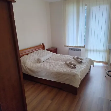 Apartament Near By Studenec-cedar Heights 1 *